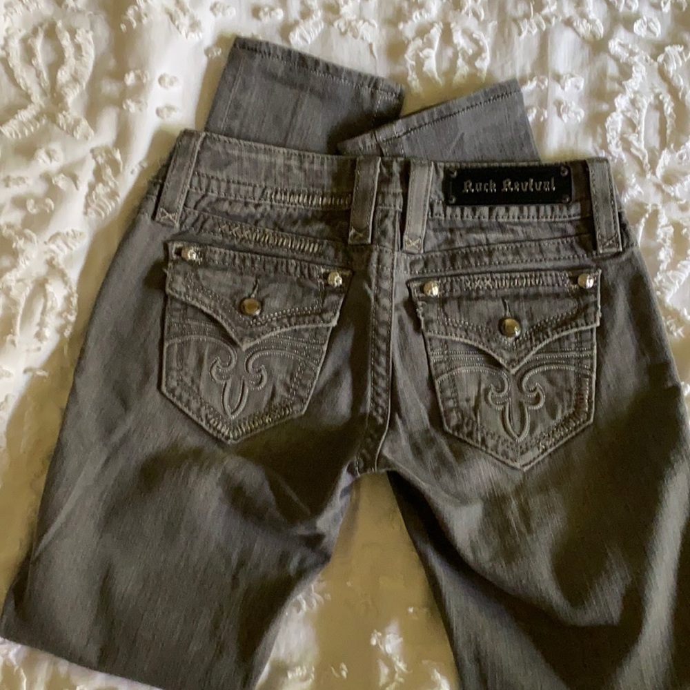 Rock revival skinny leg jeans